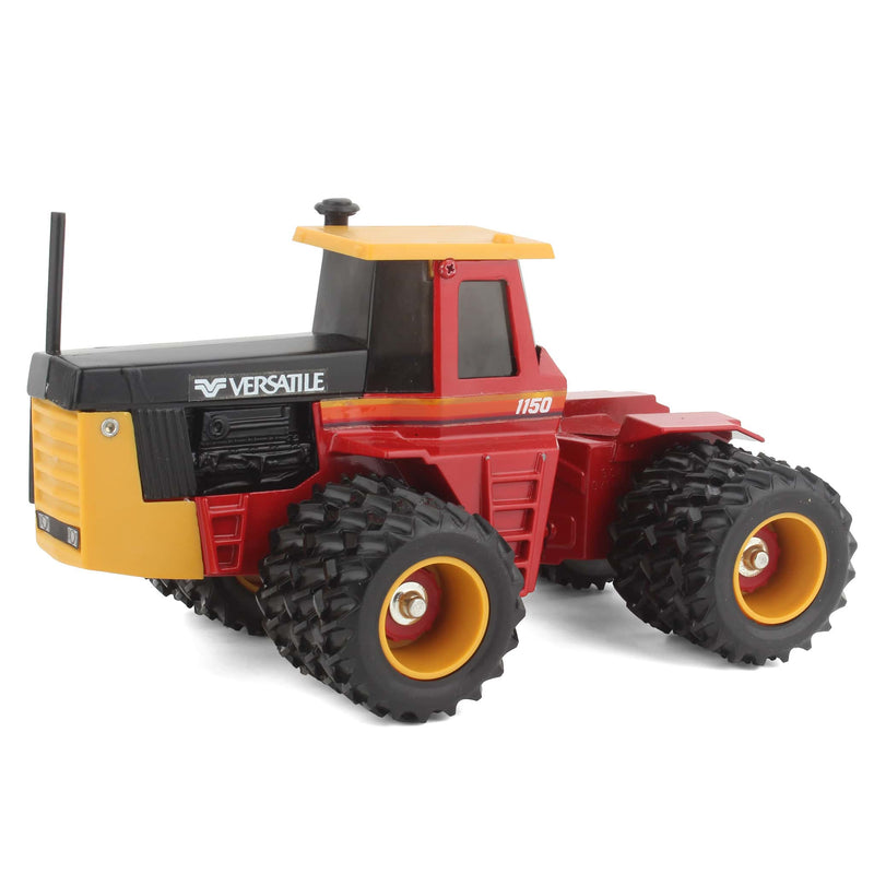 1/32 Versatile 1150 4WD with Triples by Scale Models, Gold Roof Version