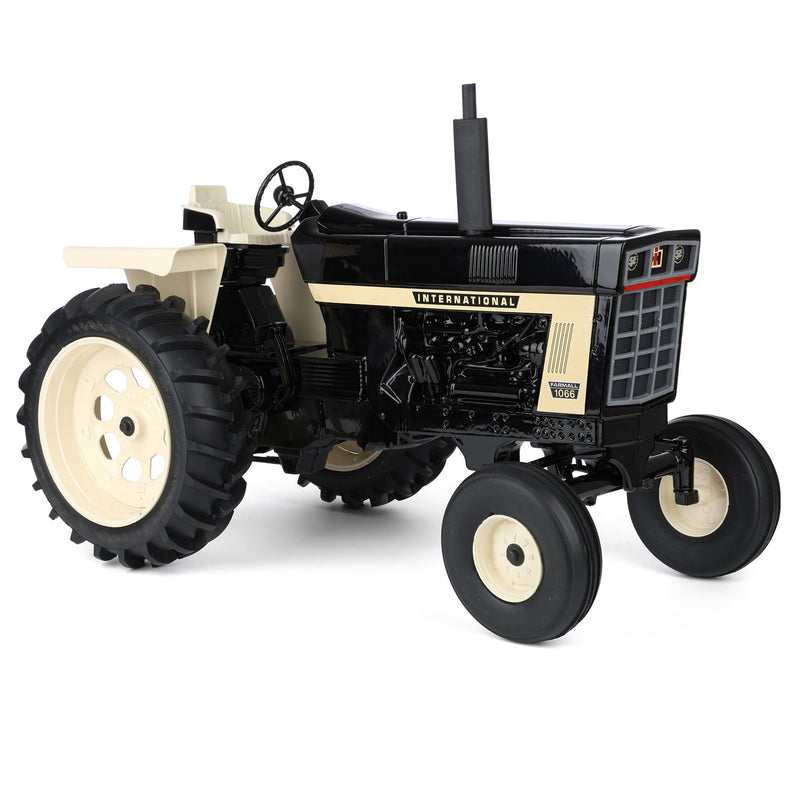 1/8 International 1066 Tractor with Wide Front & Rear Fenders, Black Version, Made in the USA