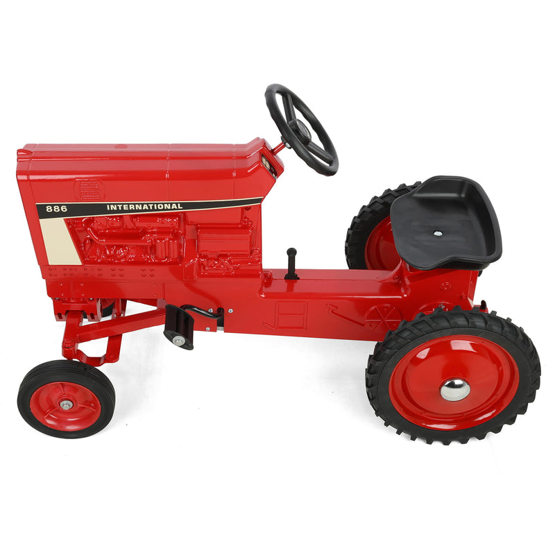 International Harvester 886 Pedal Tractor with Wide Front by Scale Models