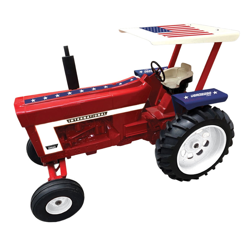 1/8 International Harvester 966 USA 250 Tractor with Canopy & Wide Front by Scale Models