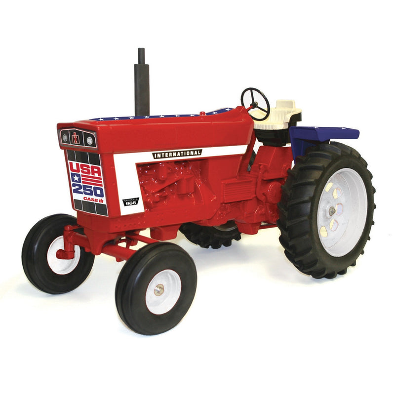 1/8 International Harvester 966 USA 250 Tractor with Wide Front by Scale Models