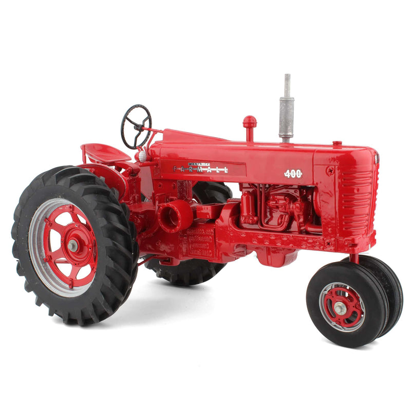 1/8 International Harvester Farmall 400 Narrow Collector Edition, Made in the USA by Scale Models - Damaged Item, LOOSE